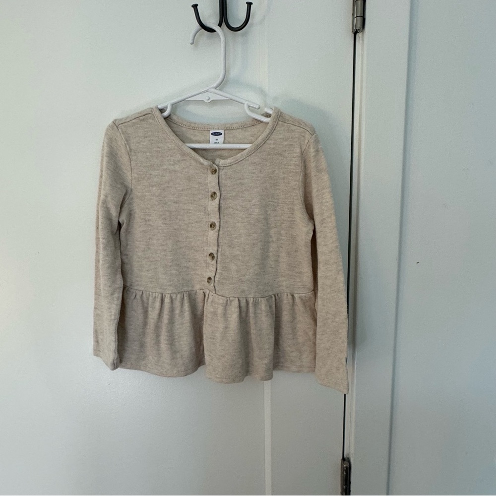 Old navy girls long sleeve sweater beige with peplum size 5
